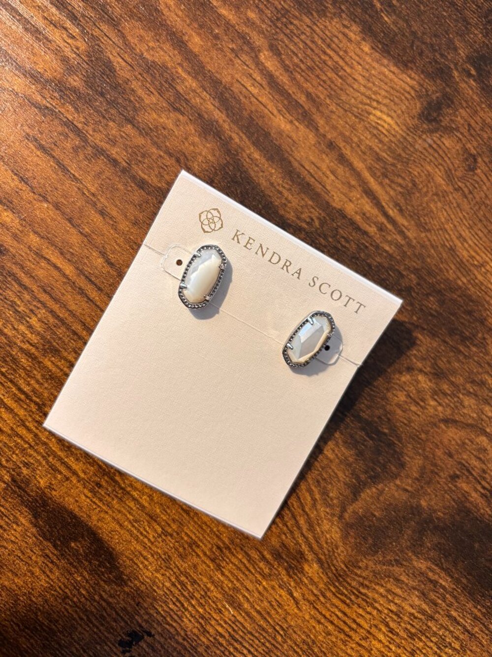 Kendra Scott Cade Silver Stud Earrings Ivory Mother of Pearl NWT
